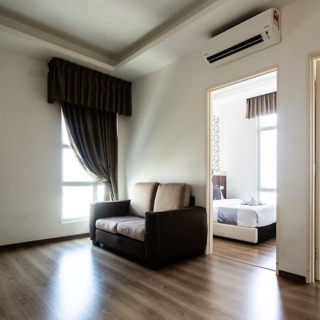 E-Red Hotel Melaka Eksteriør billede