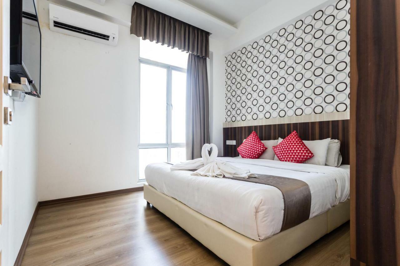 E-Red Hotel Melaka Eksteriør billede